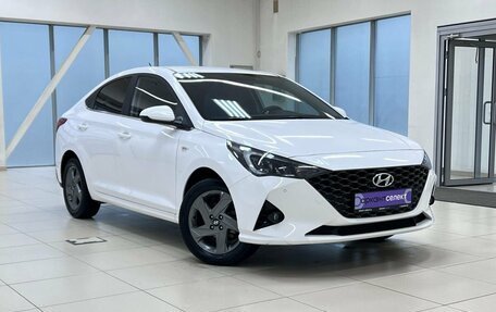 Hyundai Solaris II рестайлинг, 2021 год, 1 750 000 рублей, 3 фотография