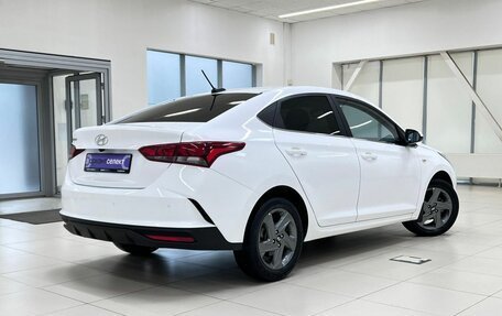 Hyundai Solaris II рестайлинг, 2021 год, 1 750 000 рублей, 2 фотография