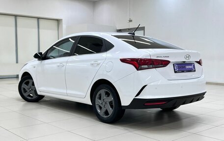 Hyundai Solaris II рестайлинг, 2021 год, 1 750 000 рублей, 4 фотография