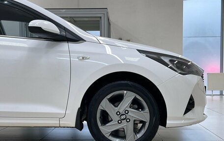Hyundai Solaris II рестайлинг, 2021 год, 1 750 000 рублей, 9 фотография