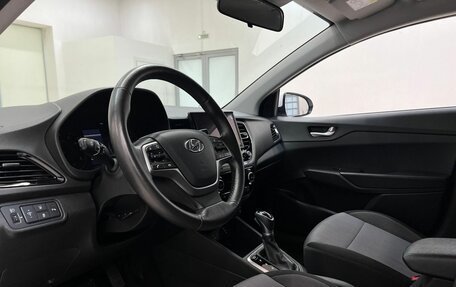 Hyundai Solaris II рестайлинг, 2021 год, 1 750 000 рублей, 22 фотография
