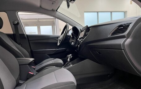 Hyundai Solaris II рестайлинг, 2021 год, 1 750 000 рублей, 33 фотография