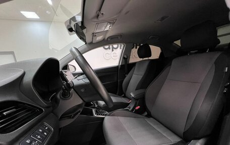 Hyundai Solaris II рестайлинг, 2021 год, 1 750 000 рублей, 26 фотография