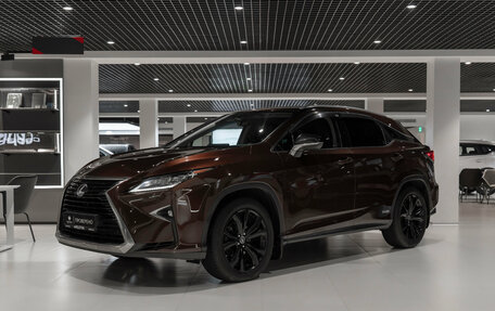 Lexus RX IV рестайлинг, 2018 год, 3 800 000 рублей, 1 фотография