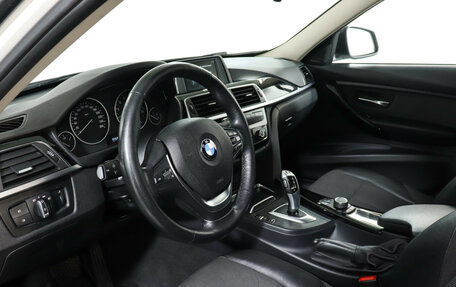BMW 3 серия, 2017 год, 2 177 000 рублей, 13 фотография