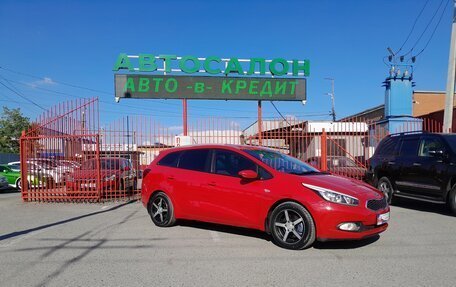 KIA cee'd III, 2015 год, 1 238 000 рублей, 2 фотография