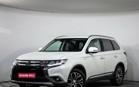 Mitsubishi Outlander III рестайлинг 3, 2018 год, 2 149 000 рублей, 1 фотография