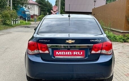Chevrolet Cruze II, 2012 год, 700 000 рублей, 6 фотография