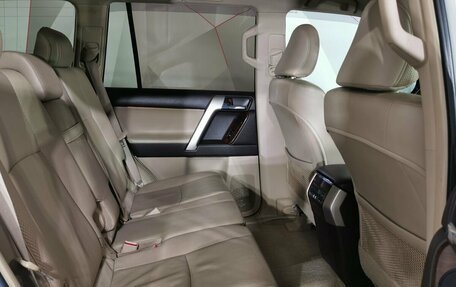 Toyota Land Cruiser Prado 150 рестайлинг 2, 2012 год, 2 895 000 рублей, 15 фотография
