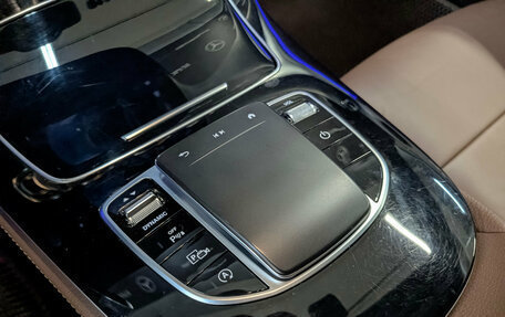 Mercedes-Benz E-Класс, 2021 год, 4 250 000 рублей, 21 фотография