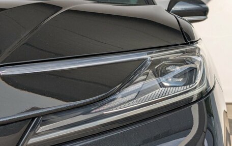 Toyota Camry, 2024 год, 3 900 000 рублей, 7 фотография