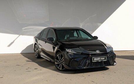 Toyota Camry, 2024 год, 3 900 000 рублей, 8 фотография