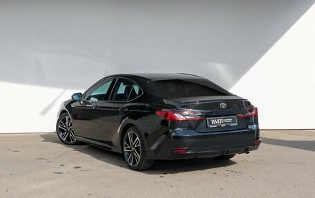 Toyota Camry, 2024 год, 3 900 000 рублей, 11 фотография