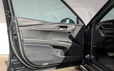 Toyota Camry, 2024 год, 3 900 000 рублей, 14 фотография
