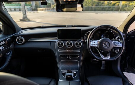 Mercedes-Benz C-Класс, 2018 год, 2 500 000 рублей, 13 фотография