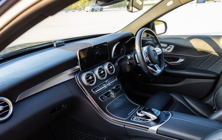 Mercedes-Benz C-Класс, 2018 год, 2 500 000 рублей, 17 фотография