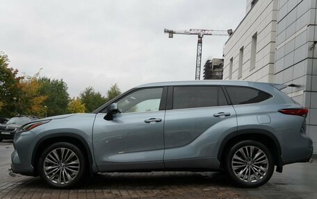 Toyota Highlander, 2021 год, 4 890 000 рублей, 5 фотография