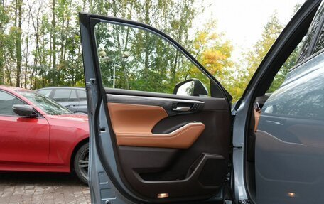 Toyota Highlander, 2021 год, 4 890 000 рублей, 9 фотография