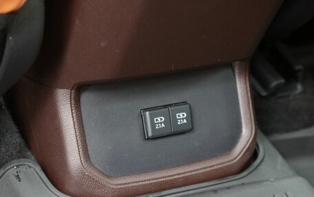 Toyota Highlander, 2021 год, 4 890 000 рублей, 29 фотография