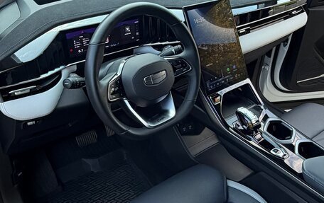 Geely Atlas, 2024 год, 3 200 000 рублей, 10 фотография