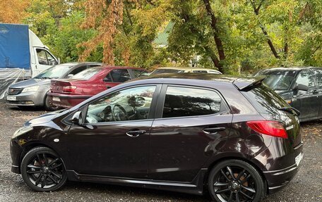 Mazda 2 III, 2008 год, 700 000 рублей, 3 фотография