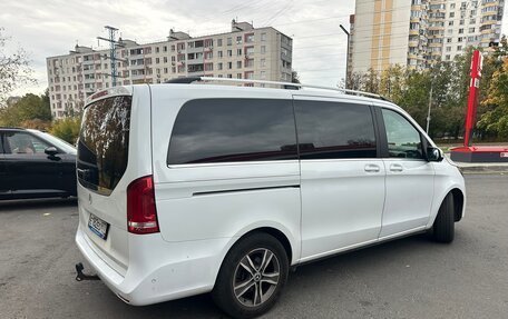 Mercedes-Benz V-Класс, 2020 год, 3 900 000 рублей, 4 фотография