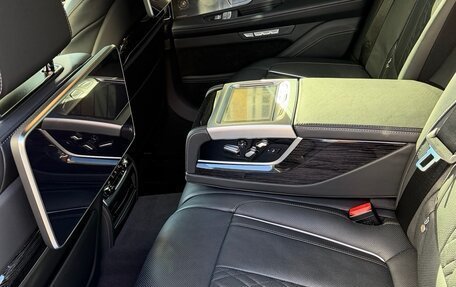 BMW 7 серия, 2021 год, 10 500 000 рублей, 8 фотография