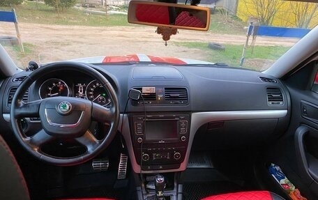 Skoda Yeti I рестайлинг, 2013 год, 920 000 рублей, 16 фотография