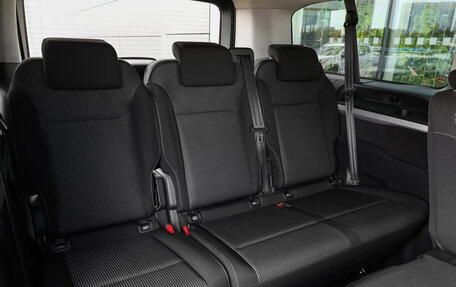 Opel Zafira Life I, 2020 год, 3 298 000 рублей, 13 фотография