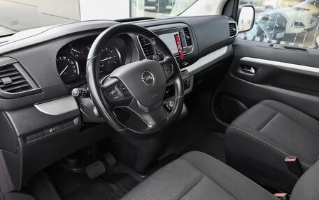 Opel Zafira Life I, 2020 год, 3 298 000 рублей, 17 фотография