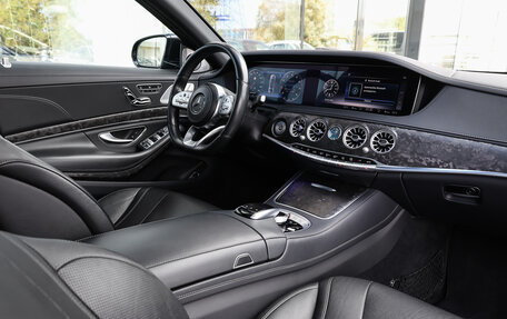 Mercedes-Benz S-Класс, 2018 год, 4 198 000 рублей, 10 фотография