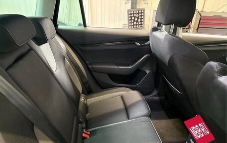 Skoda Octavia IV, 2023 год, 1 832 000 рублей, 9 фотография