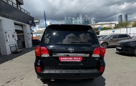 Toyota Land Cruiser 200, 2014 год, 3 800 000 рублей, 2 фотография