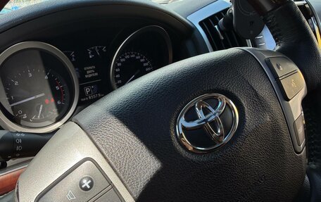 Toyota Land Cruiser 200, 2014 год, 3 800 000 рублей, 20 фотография