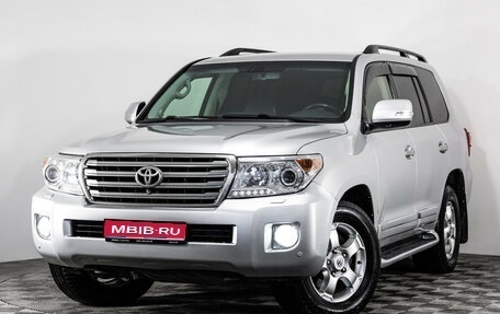 Toyota Land Cruiser 200, 2012 год, 3 499 000 рублей, 1 фотография