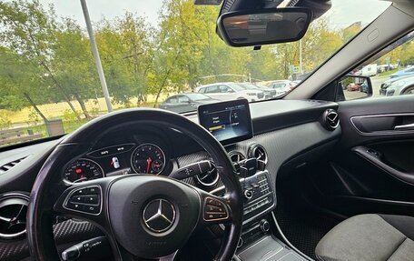 Mercedes-Benz GLA, 2018 год, 1 950 000 рублей, 7 фотография