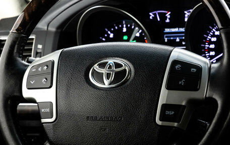Toyota Land Cruiser 200, 2012 год, 3 499 000 рублей, 12 фотография