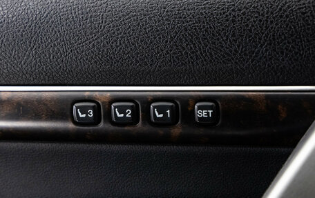 Toyota Land Cruiser 200, 2012 год, 3 499 000 рублей, 20 фотография