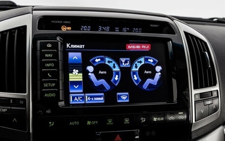 Toyota Land Cruiser 200, 2012 год, 3 499 000 рублей, 16 фотография