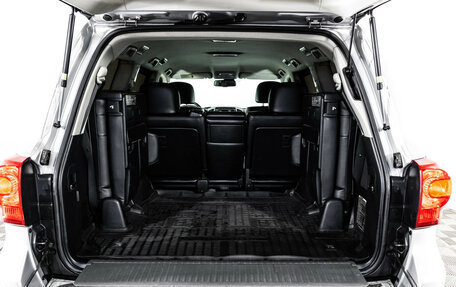 Toyota Land Cruiser 200, 2012 год, 3 499 000 рублей, 30 фотография
