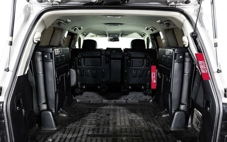 Toyota Land Cruiser 200, 2012 год, 3 499 000 рублей, 31 фотография