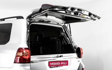 Toyota Land Cruiser 200, 2012 год, 3 499 000 рублей, 29 фотография