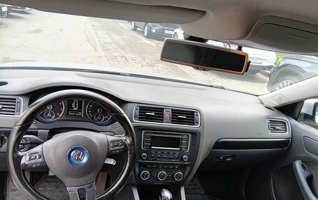Volkswagen Jetta VI, 2013 год, 850 000 рублей, 14 фотография