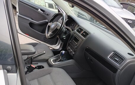 Volkswagen Jetta VI, 2013 год, 850 000 рублей, 16 фотография
