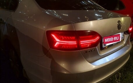 Volkswagen Jetta VI, 2013 год, 850 000 рублей, 24 фотография