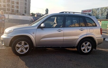 Toyota RAV4, 2004 год, 830 000 рублей, 9 фотография