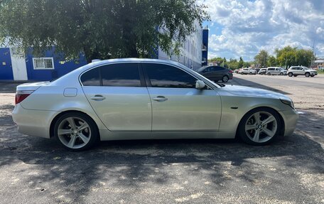BMW 5 серия, 2004 год, 750 000 рублей, 2 фотография