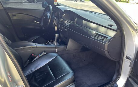 BMW 5 серия, 2004 год, 750 000 рублей, 7 фотография