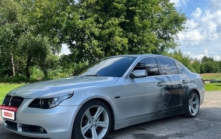 BMW 5 серия, 2004 год, 750 000 рублей, 4 фотография