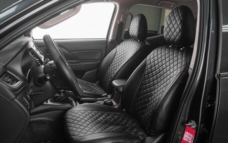 Mitsubishi L200 IV рестайлинг, 2021 год, 2 949 000 рублей, 10 фотография